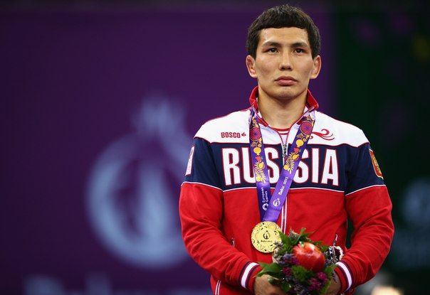 Якутын нэрт бөх викто лебедев зодог тайллаа
